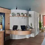Schwan Locke Hotel 4*