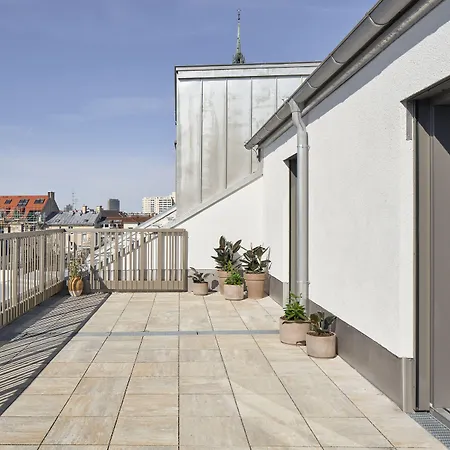 Отель Schwan Locke 4*