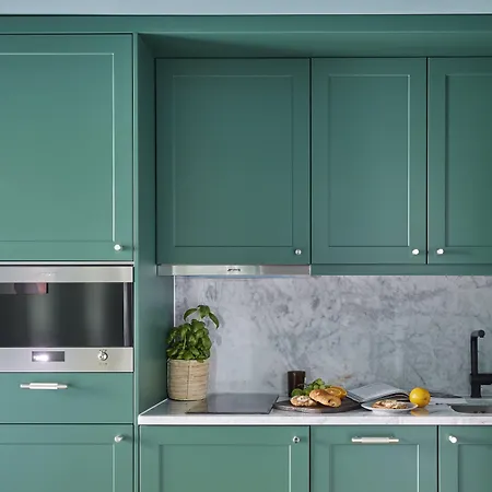 Schwan Locke Hotel 4*