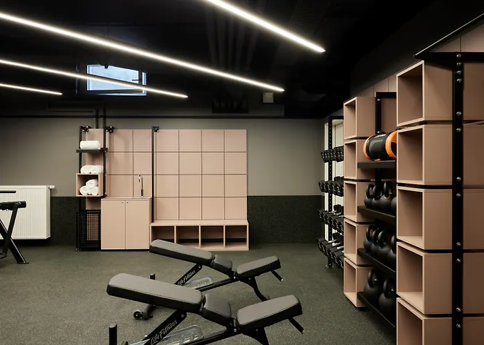 Schwan Locke 4* Munich