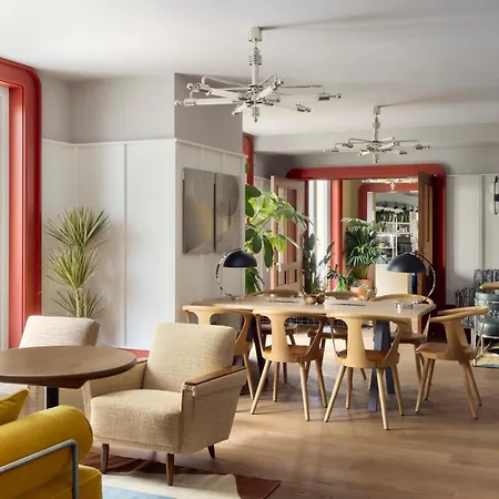 Schwan Locke Szálloda München