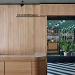 Schwan Locke Hotel